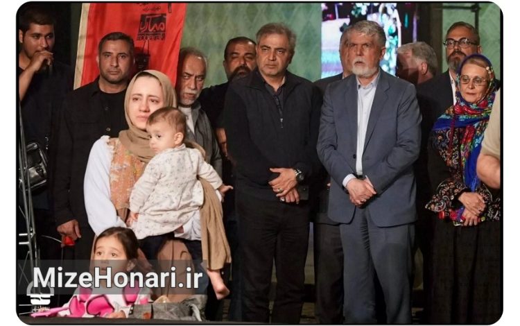 بازدید وزیر فرهنگ از آثار نمایشی جشنواره عروسکی تهران